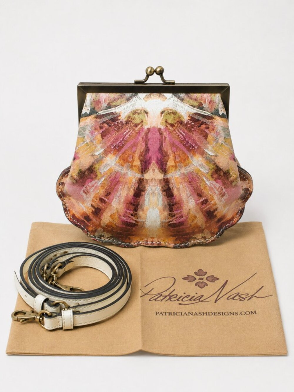 Patricia Nash Leather Marasusa Kisslock Frame Crossbody NWT + Dustbag - Picture 4 of 10